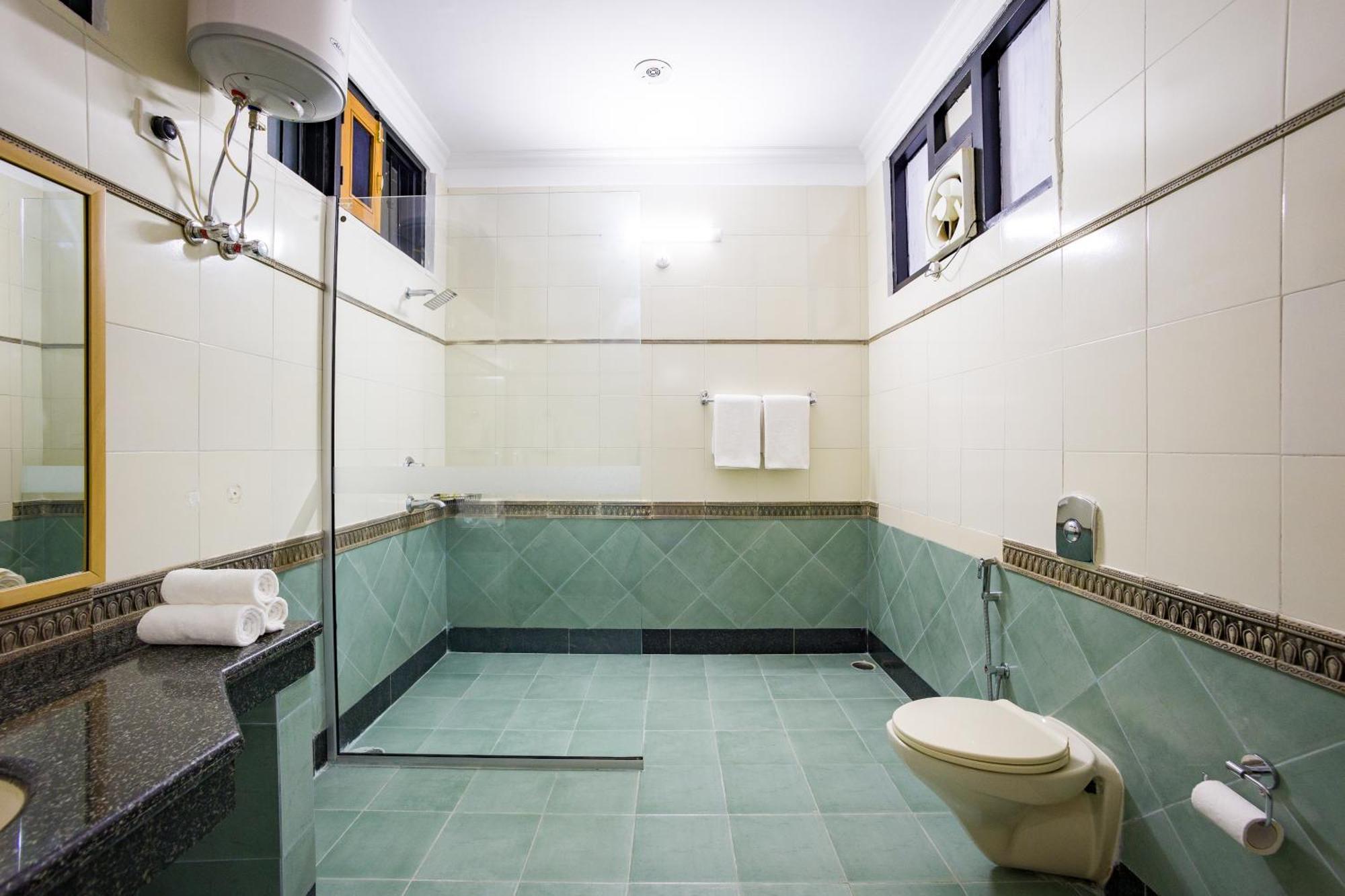 Alaya Stays Mehar Villa - 3 Bhk With Garden & Scenic Views Касаули Экстерьер фото
