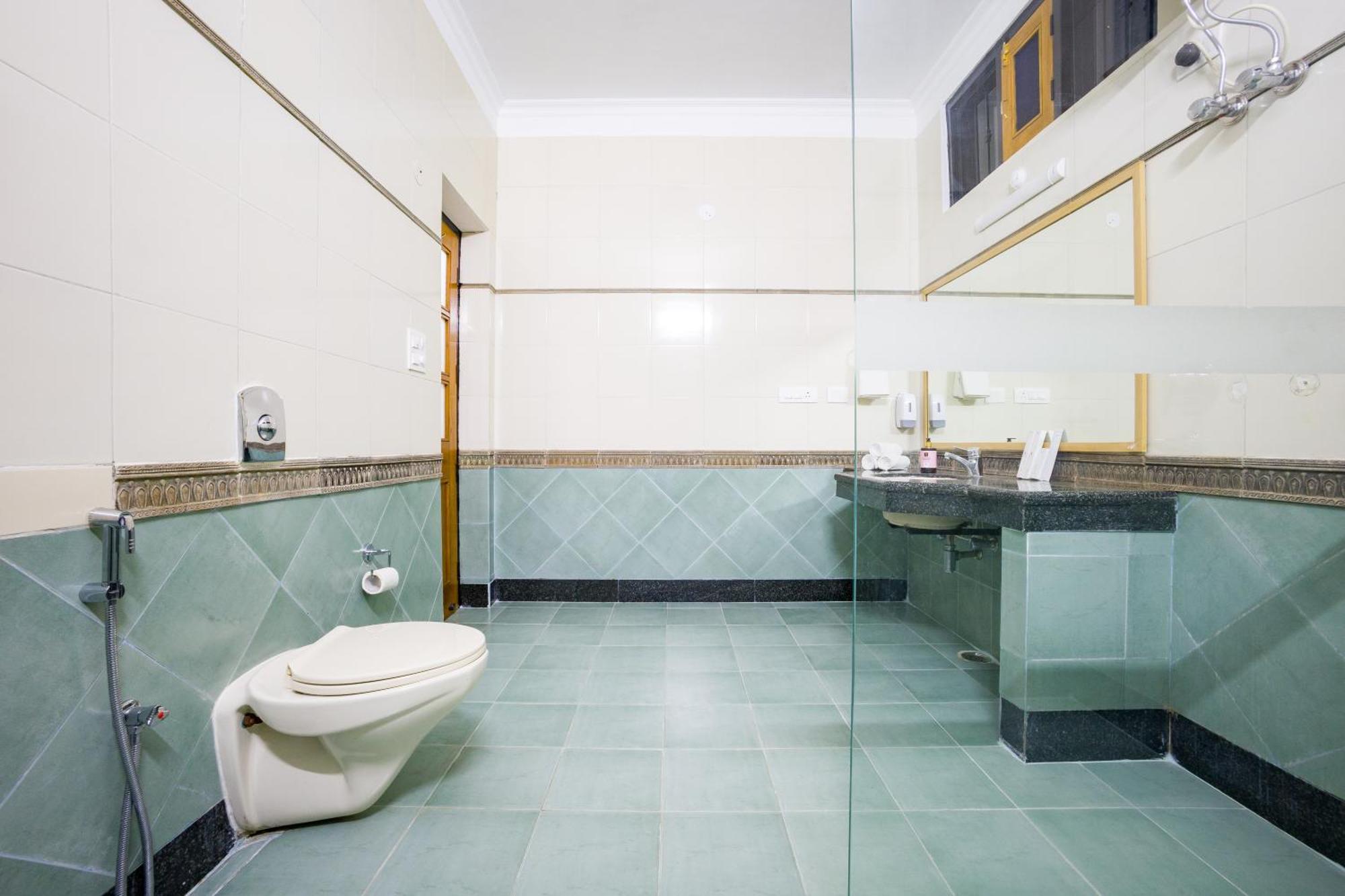 Alaya Stays Mehar Villa - 3 Bhk With Garden & Scenic Views Касаули Экстерьер фото
