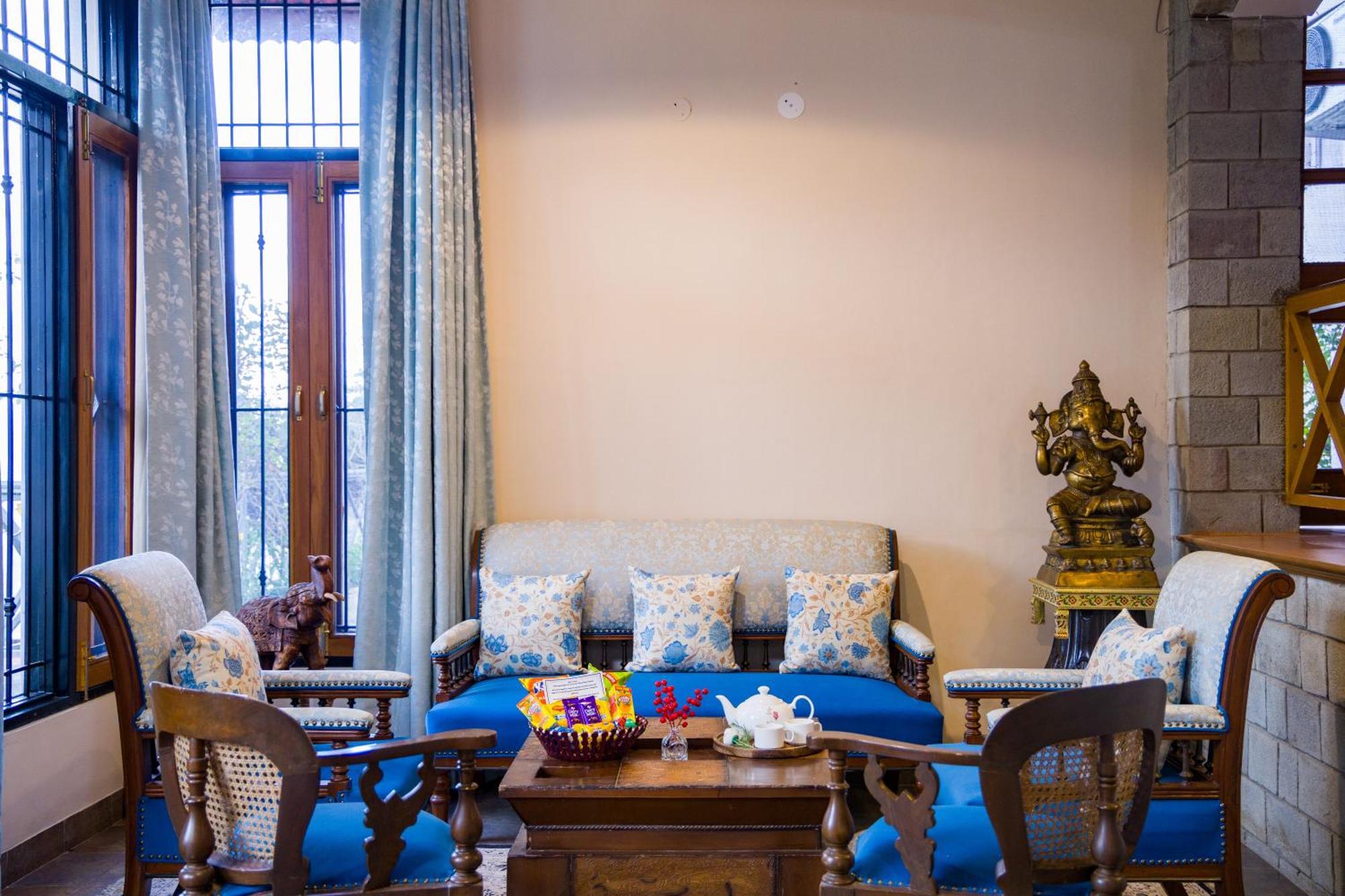 Alaya Stays Mehar Villa - 3 Bhk With Garden & Scenic Views Касаули Экстерьер фото