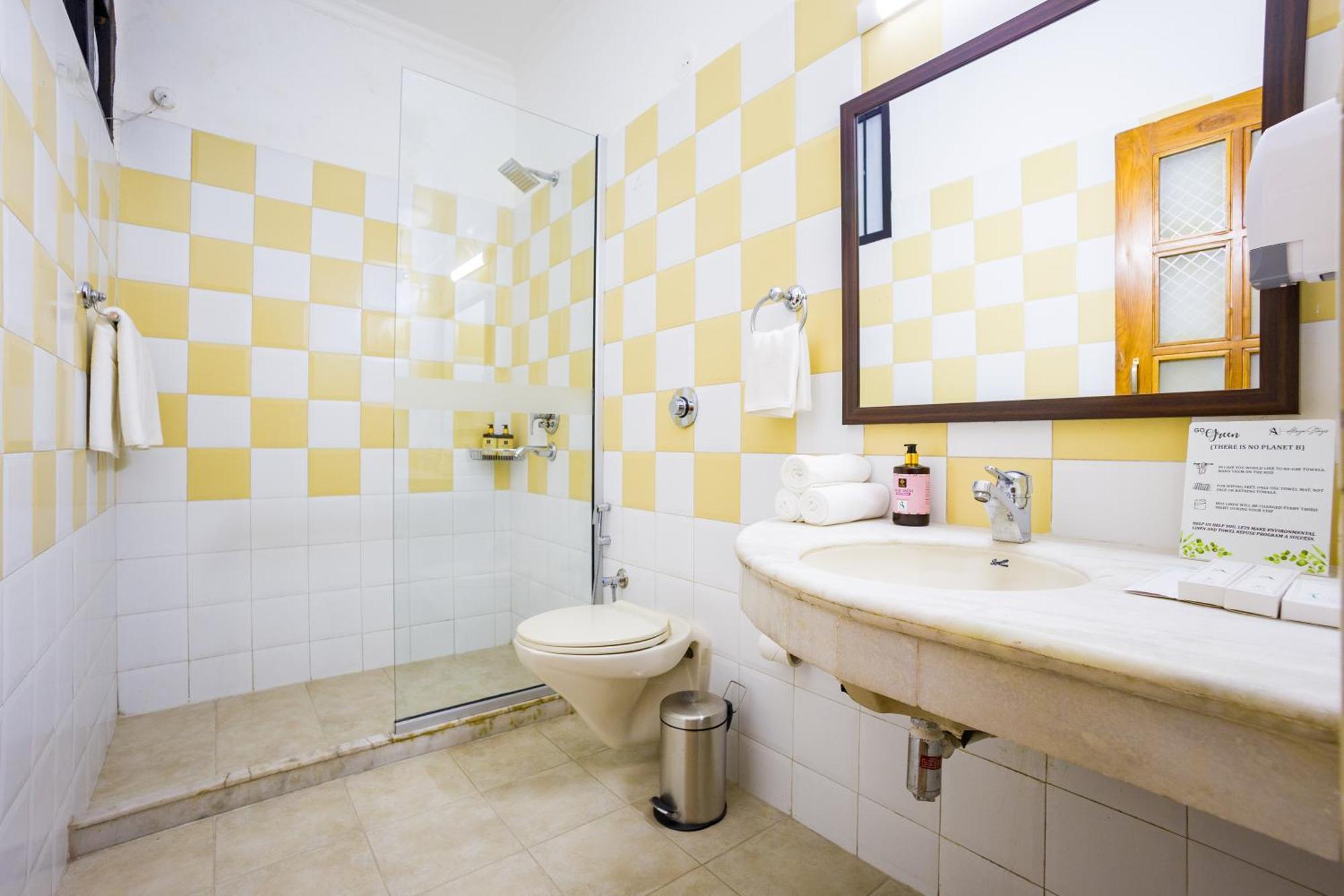 Alaya Stays Mehar Villa - 3 Bhk With Garden & Scenic Views Касаули Экстерьер фото